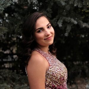 Meet your Posher, Lizz